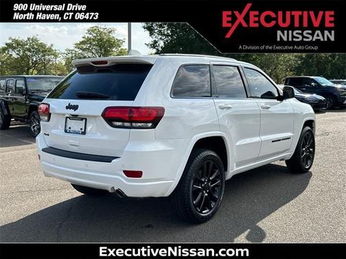 2022 Jeep Grand Cherokee WK Laredo