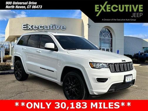 2022 Jeep Grand Cherokee WK Laredo