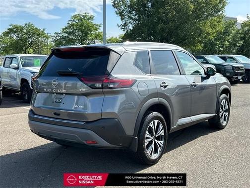 2022 Nissan Rogue SV