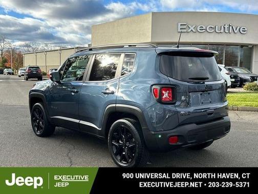 2022 Jeep Renegade Altitude