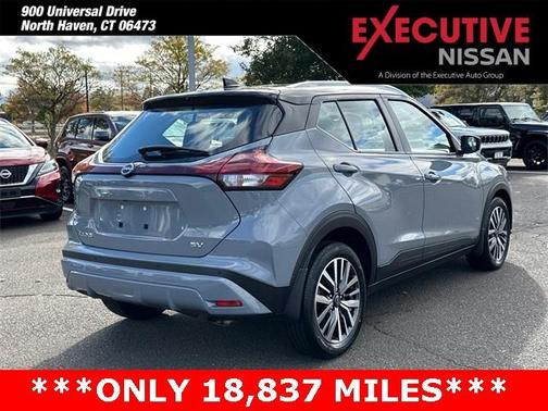 2023 Nissan Kicks SV
