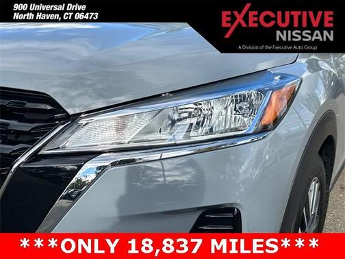 2023 Nissan Kicks SV