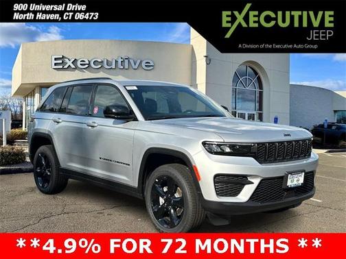 2025 Jeep Grand Cherokee Laredo