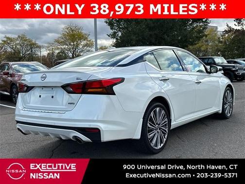 2023 Nissan Altima 2.5 SL