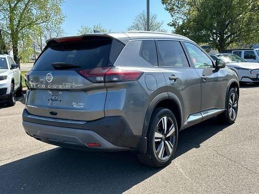 Gun Metallic 2021 Nissan Rogue SL