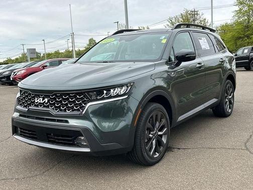 Green 2023 Kia Sorento X-Line EX