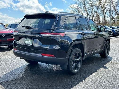 Black 2026 Jeep Grand Cherokee Limited