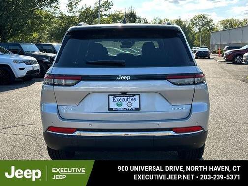 Silver 2025 Jeep Grand Cherokee Laredo X