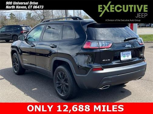 2022 Jeep Cherokee Latitude Lux