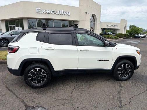 White 2021 Jeep Compass Trailhawk