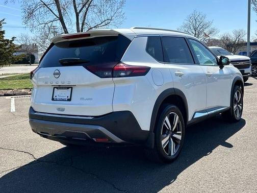 White 2023 Nissan Rogue SL