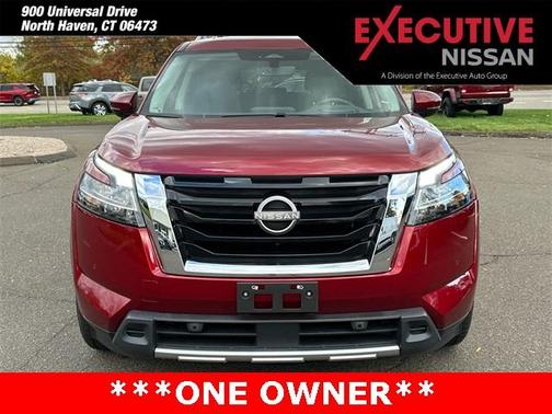 2023 Nissan Pathfinder Platinum