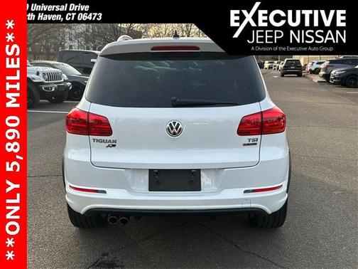 2016 Volkswagen Tiguan R-Line