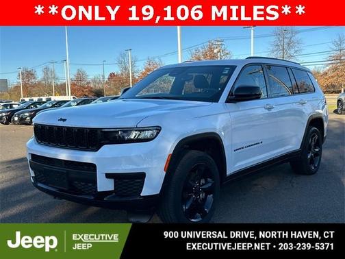 2023 Jeep Grand Cherokee L Laredo