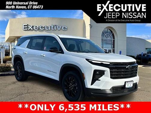 2024 Chevrolet Traverse LS