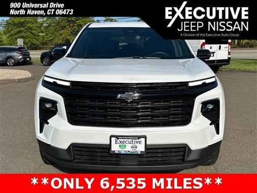 2024 Chevrolet Traverse LS