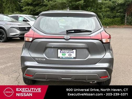 2025 Nissan Kicks Play S