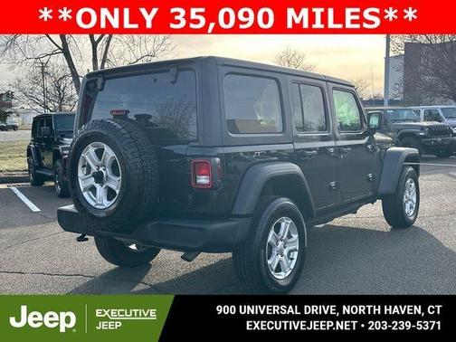 2022 Jeep Wrangler Unlimited Sport