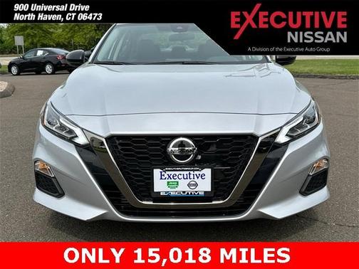 2022 Nissan Altima 2.0 SR