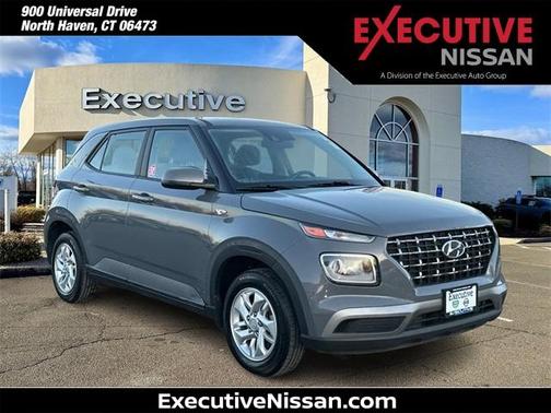 2022 Hyundai VENUE SE