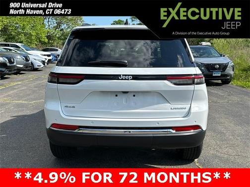 2025 Jeep Grand Cherokee Laredo