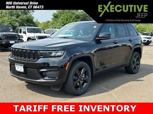 2025 Jeep Grand Cherokee Laredo