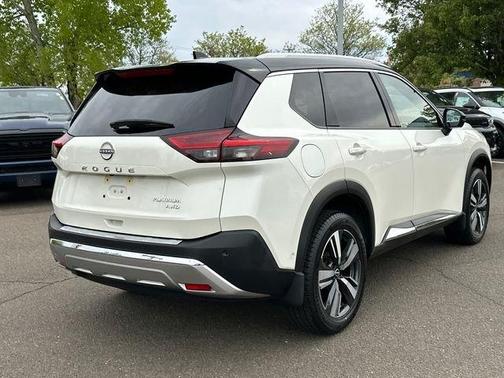 2 Tone White / Black Roof 2023 Nissan Rogue Platinum