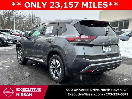 2022 Nissan Rogue SL