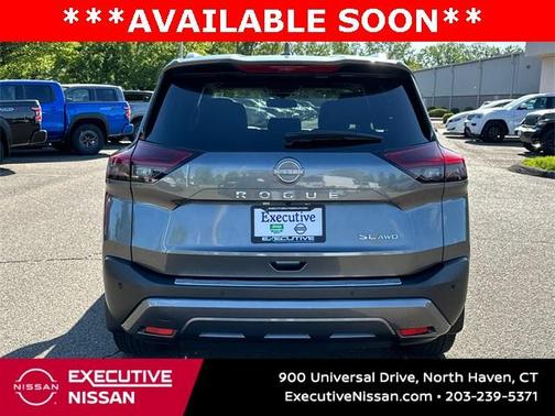 2022 Nissan Rogue SL