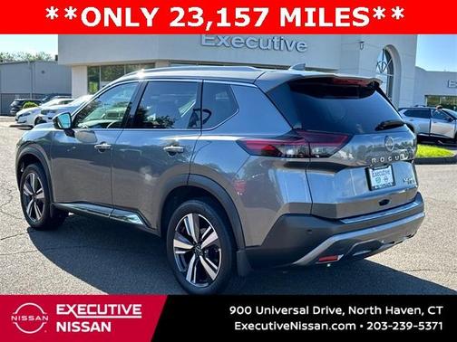 2022 Nissan Rogue SL