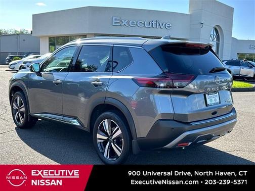 2022 Nissan Rogue SL