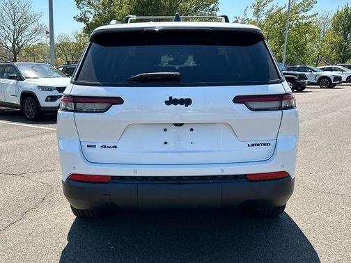 White 2023 Jeep Grand Cherokee L Limited