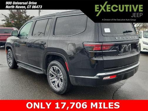 2024 Jeep Wagoneer Base