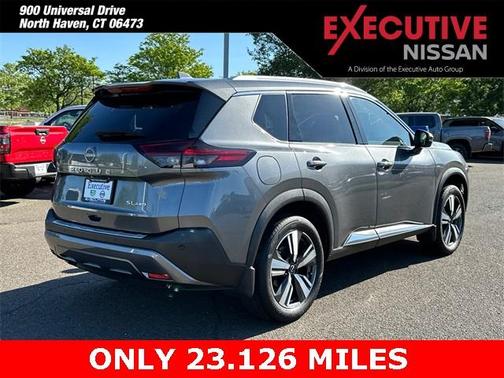 2022 Nissan Rogue SL