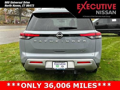 2022 Nissan Pathfinder Platinum