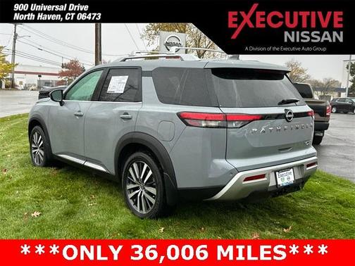 2022 Nissan Pathfinder Platinum