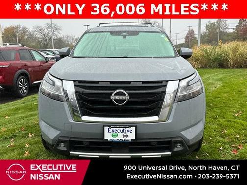 2022 Nissan Pathfinder Platinum