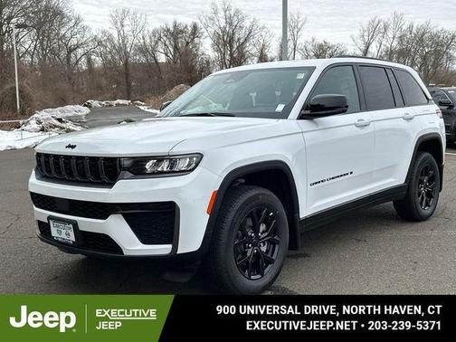 2026 Jeep Grand Cherokee Laredo