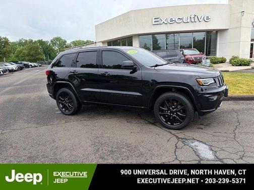 Black 2022 Jeep Grand Cherokee WK Laredo