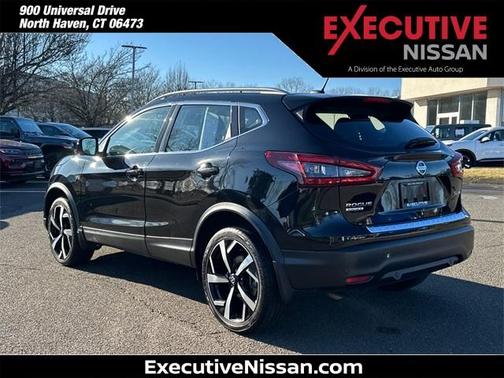 2020 Nissan Rogue Sport SL