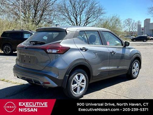 2025 Nissan Kicks Play S