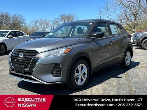 2025 Nissan Kicks Play S