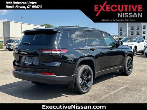 2025 Jeep Grand Cherokee L Laredo
