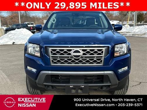 2023 Nissan Frontier SV