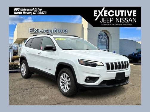 White 2022 Jeep Cherokee Latitude Lux