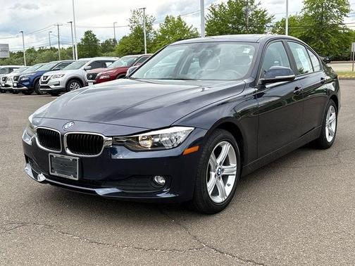 Blue 2015 BMW 320 i xDrive