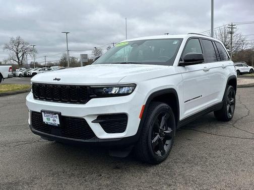2023 Jeep Grand Cherokee Altitude
