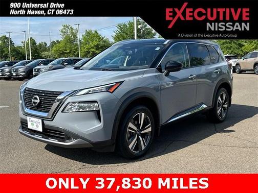 2022 Nissan Rogue SL