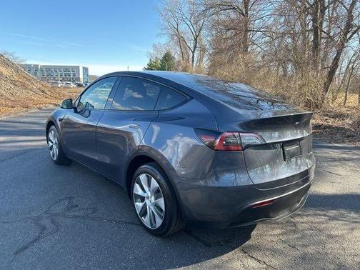 Gray 2023 Tesla Model Y Long Range