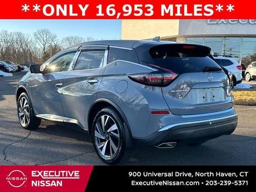 2023 Nissan Murano SL